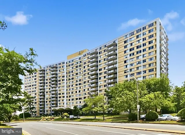 $2,800 | 301 North Beauregard Street, Alexandria, VA 22312