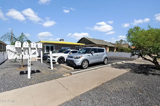 a car parked in front of a building