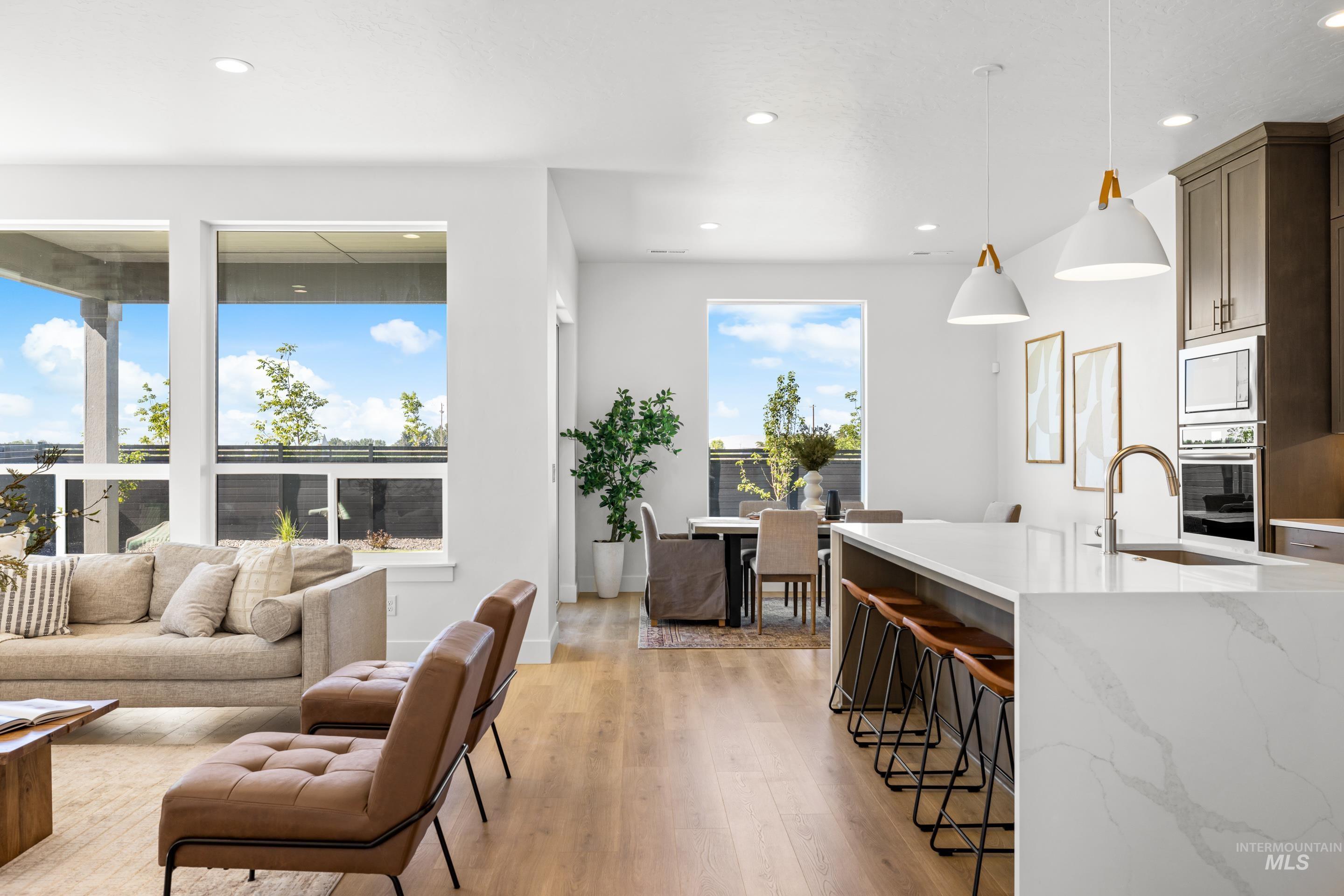 7649 West Whisper Ridge Drive, Unit ROUGE Meridian, ID 83646 - Photo 13 of 48