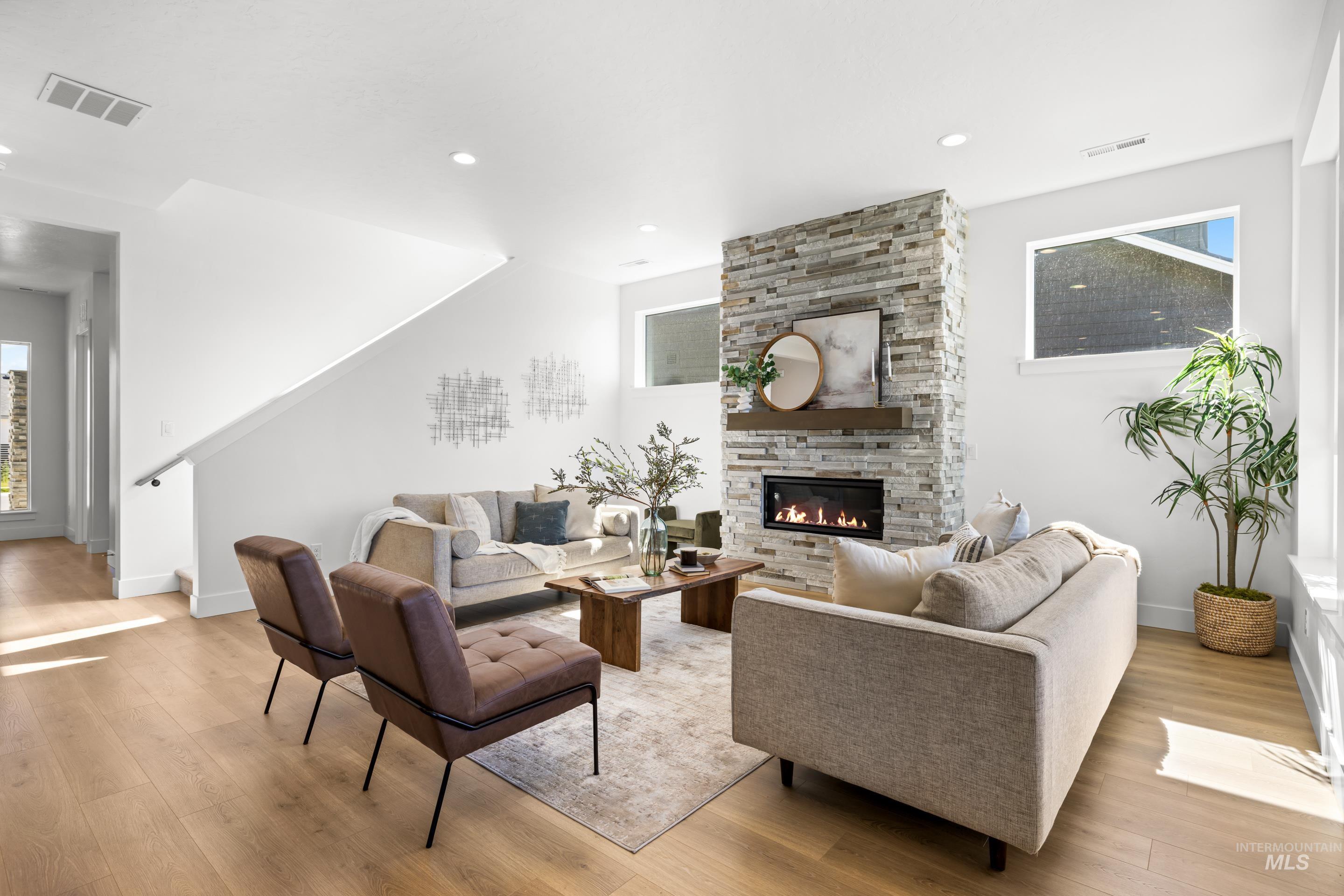 7649 West Whisper Ridge Drive, Unit ROUGE Meridian, ID 83646 - Photo 15 of 48