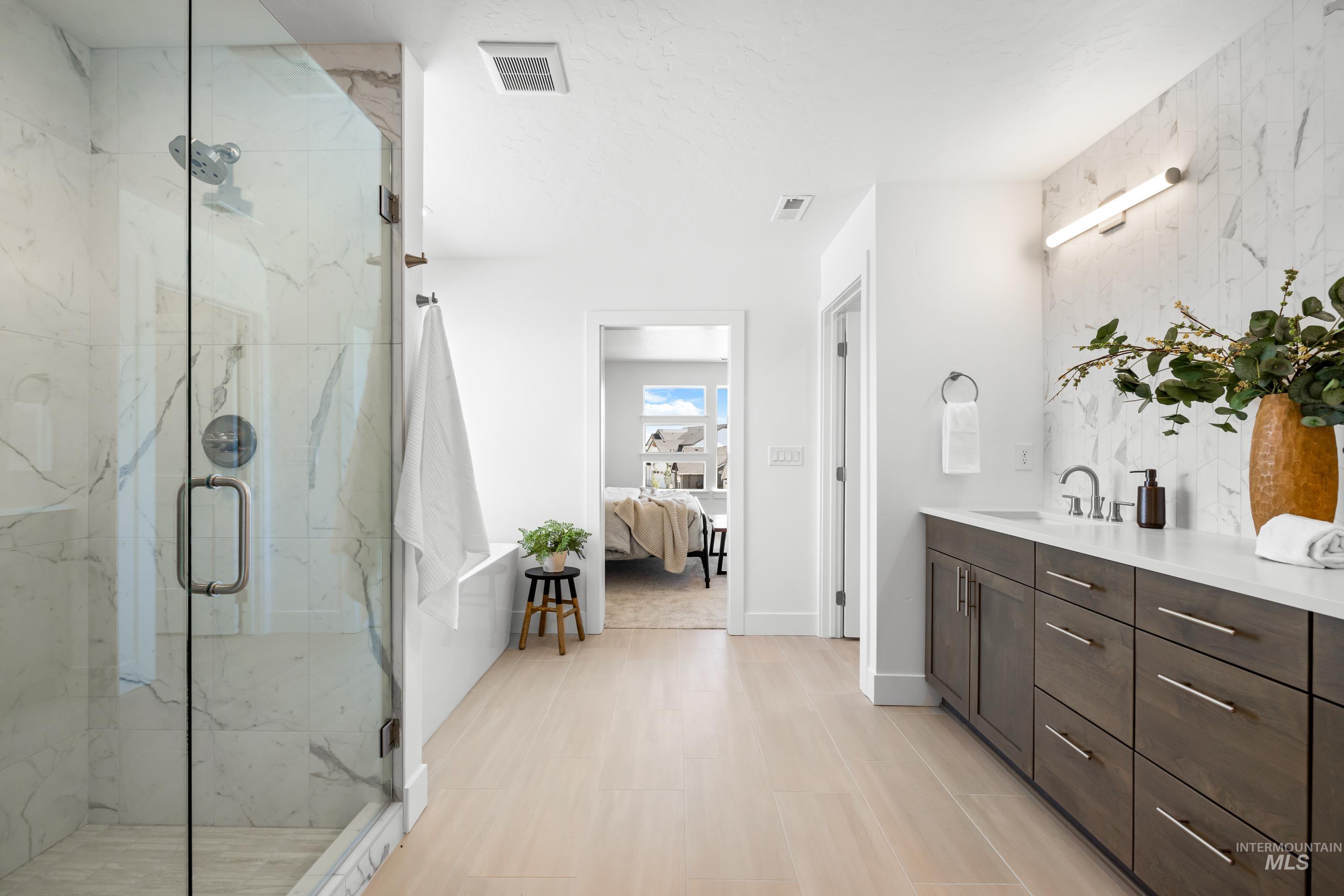 7649 West Whisper Ridge Drive, Unit ROUGE Meridian, ID 83646 - Photo 33 of 48