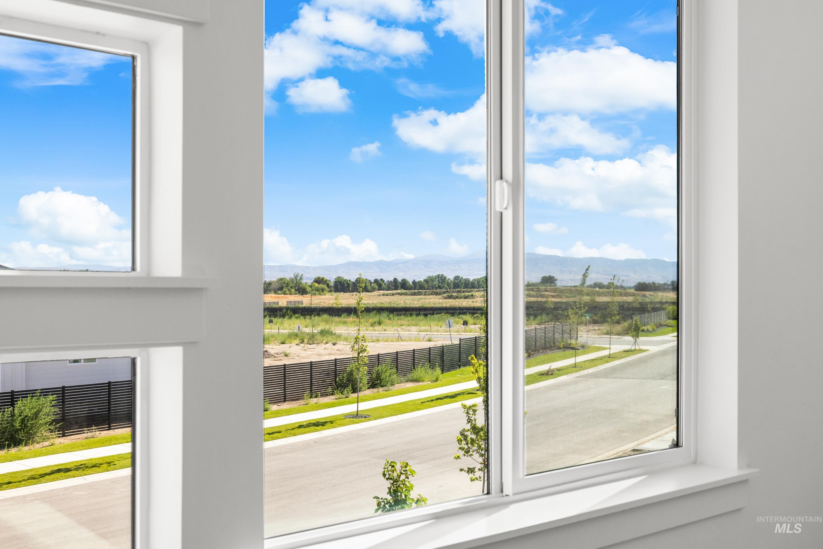 7649 West Whisper Ridge Drive, Unit ROUGE Meridian, ID 83646 - Photo 35 of 48