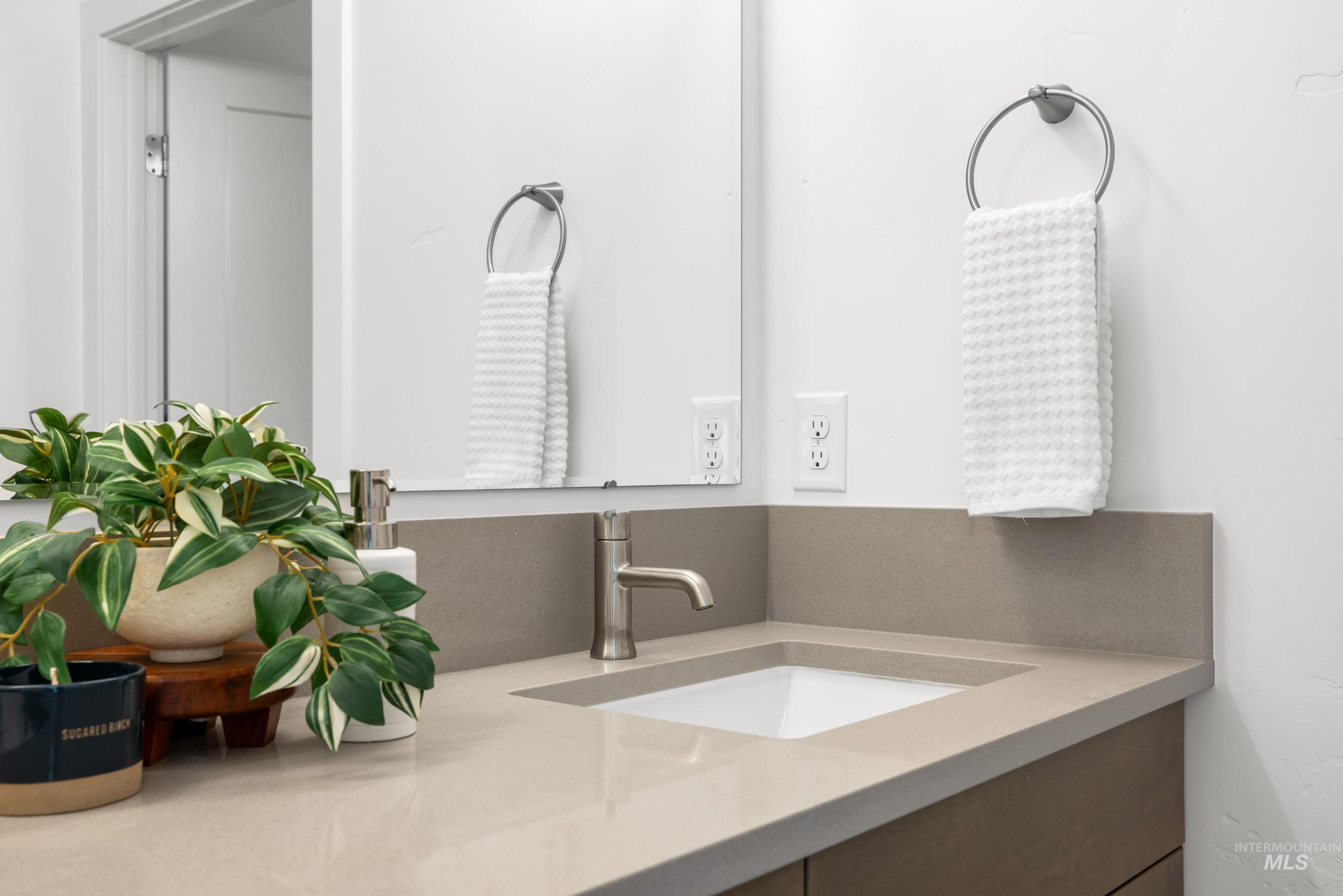 7649 West Whisper Ridge Drive, Unit ROUGE Meridian, ID 83646 - Photo 38 of 48