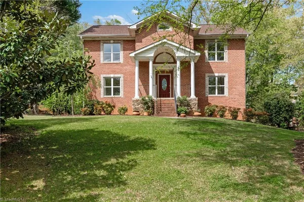 $460,000 | 5532 Folkstone Road, Pfafftown, NC 27040