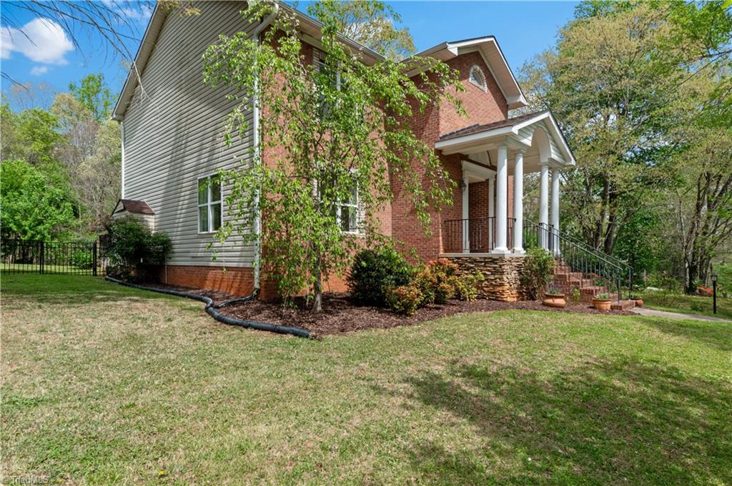 5532 Folkstone Road Pfafftown, NC 27040 - Photo 40 of 41