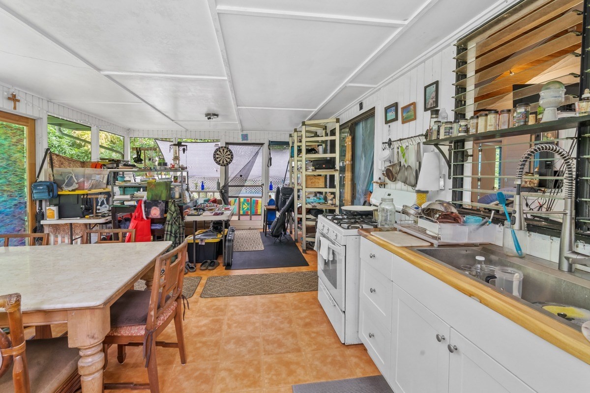 6384 Makana Road, Unit 2 Kapaa, HI 96746 - Photo 11 of 25 a kitchen filled with lots of counter top space