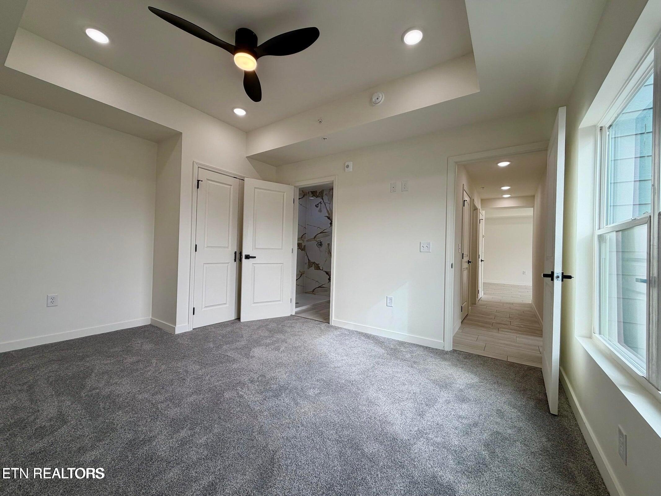 129 Sugarfoot Way, Unit 302 Pigeon Forge, TN 37863 - Photo 4 of 10 4