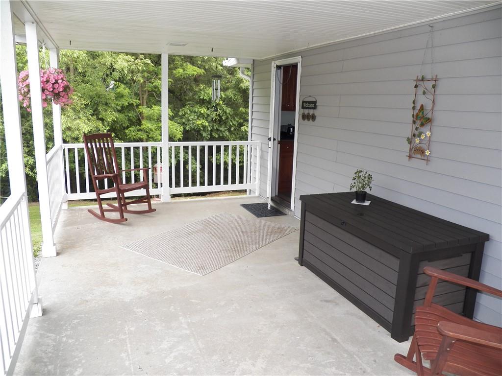 638 Bagdad Road Leechburg, PA 15656 - Photo 2 of 20 Gallery Image 2