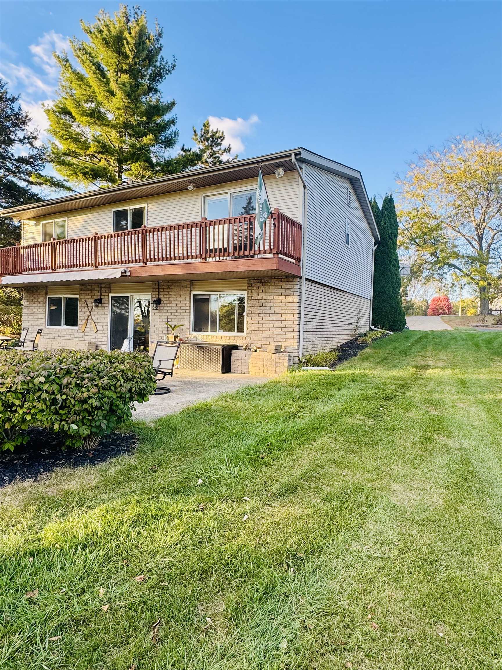 11030 White Lake Road Fenton, MI 48430 - Photo 33 of 39