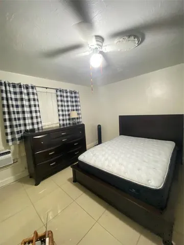 $1,400 | 1437 Northeast 56th Street, Unit 3, Fort Lauderdale, FL 33334