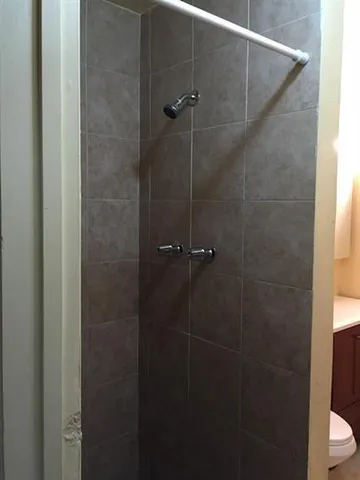 $1,400 | 1437 Northeast 56th Street, Unit 3, Fort Lauderdale, FL 33334