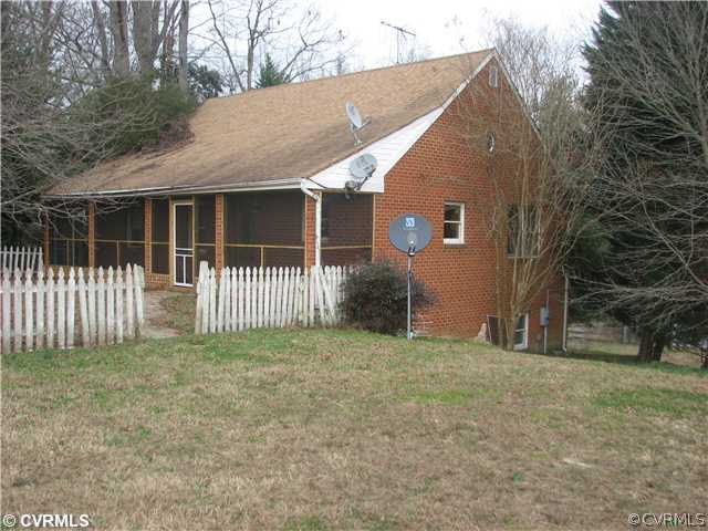 10052 Newtown Road Newtown, VA 23126 - Photo 1 of 10 Exterior Front