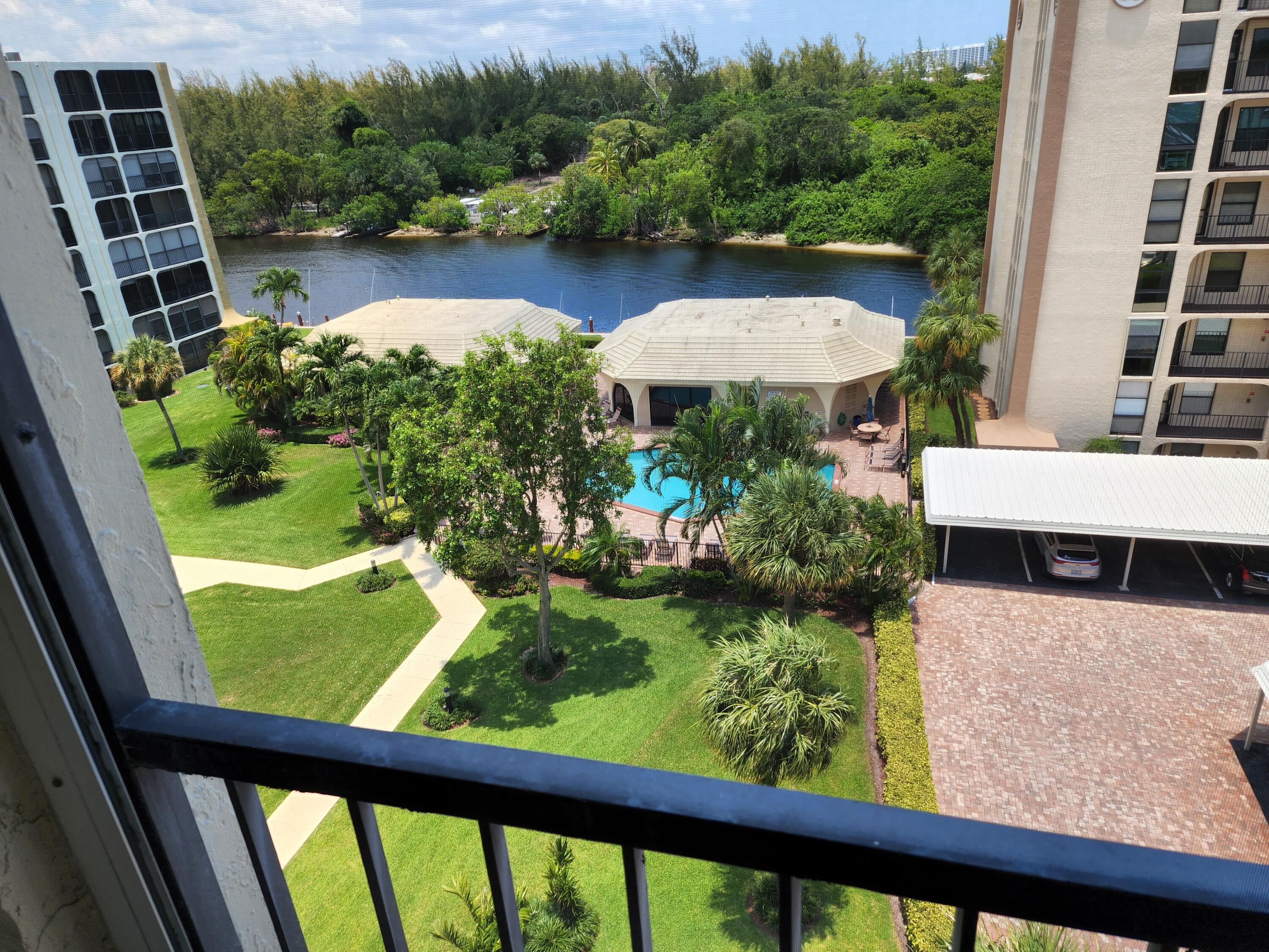 1629 Riverview Road, Unit 720 Deerfield Beach, FL 33441 - Photo 24 of 35 20220624_132722