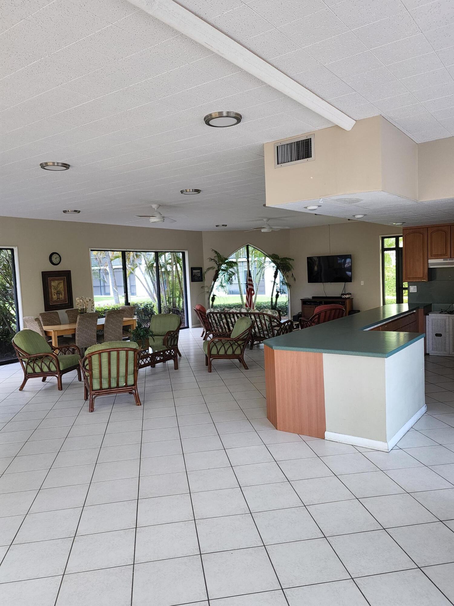 1629 Riverview Road, Unit 720 Deerfield Beach, FL 33441 - Photo 9 of 35 20220624_131405