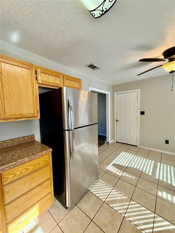 1817 Hidden Valley Road Granbury, TX 76049 - Photo 5 of 19
