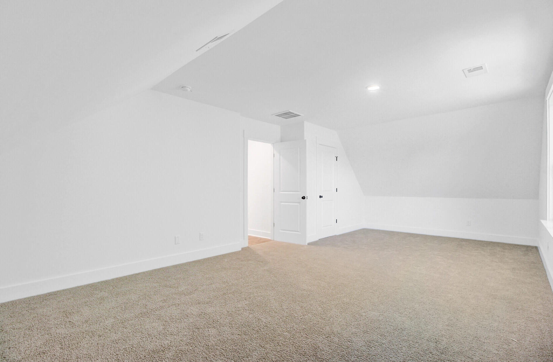 1820 South Grimball Road Charleston, SC 29412 - Photo 25 of 39 26_26_mls