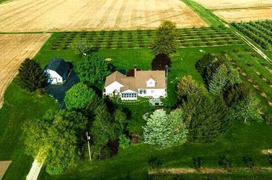 1360 Friday Road Coloma, MI 49038 - Photo 4 of 50 Screenshot_14-10-2025_03132_