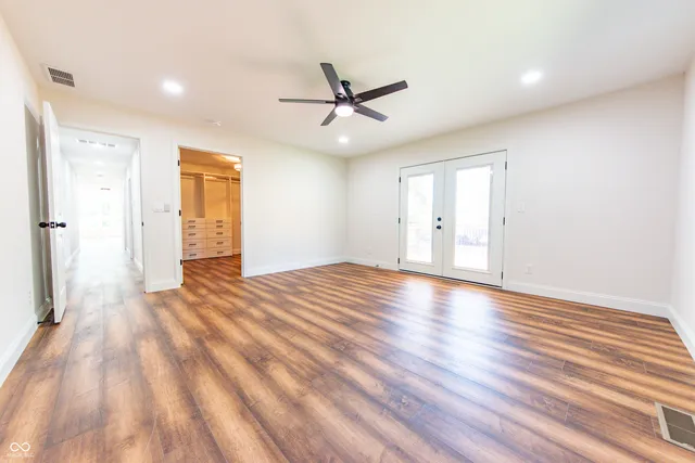 $1,075,000 | 3532 Shoshonee Drive, Columbus, IN 47203