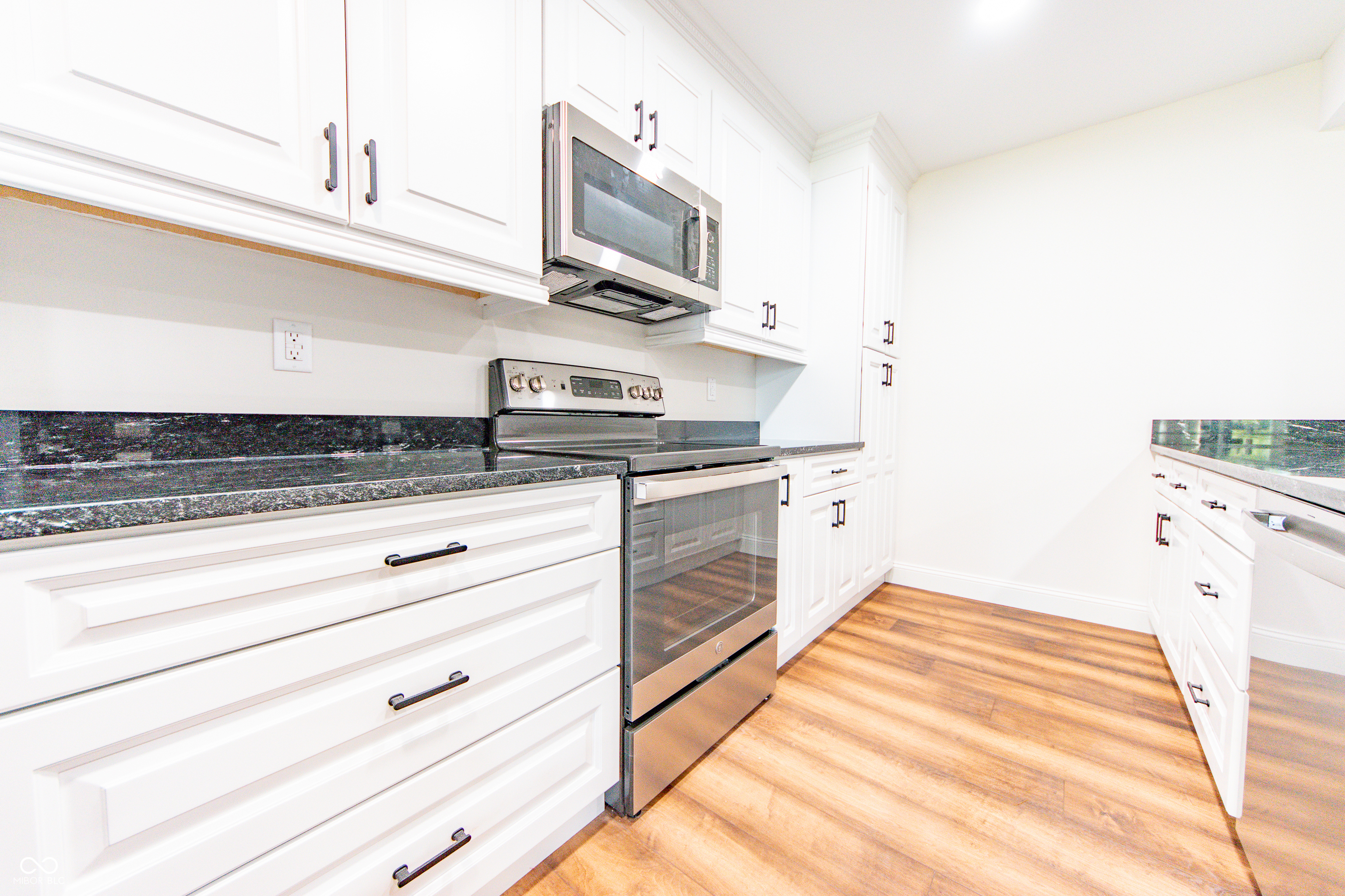 3532 Shoshonee Drive Columbus, IN 47203 - Photo 42 of 76