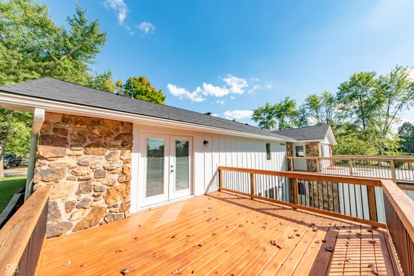 $1,075,000 | 3532 Shoshonee Drive, Columbus, IN 47203