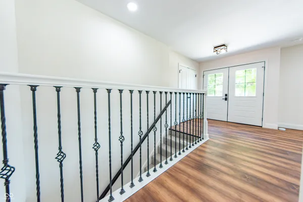 $1,075,000 | 3532 Shoshonee Drive, Columbus, IN 47203