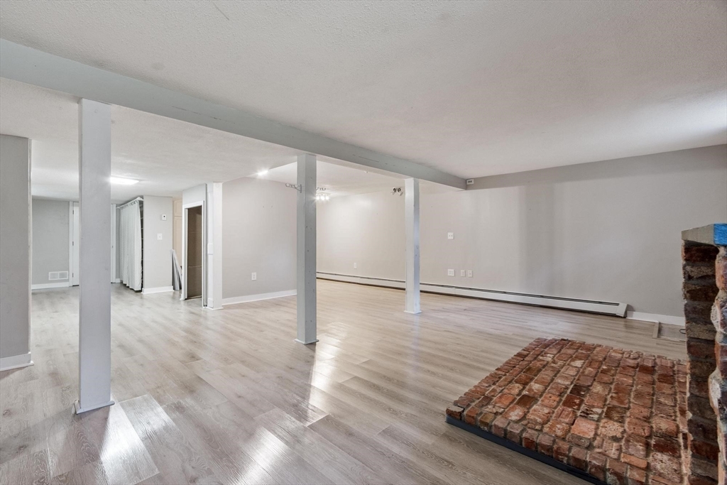 2 Rourke Lane Lynnfield, MA 01940 - Photo 31 of 40