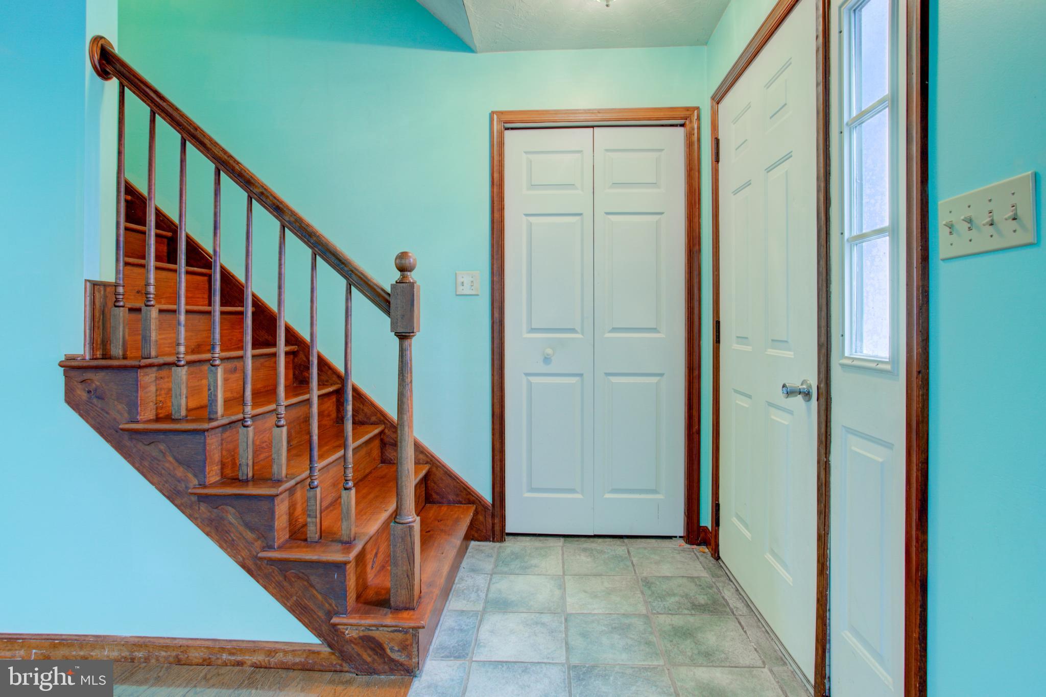 2360 North Penryn Road Manheim, PA 17545 - Photo 5 of 46