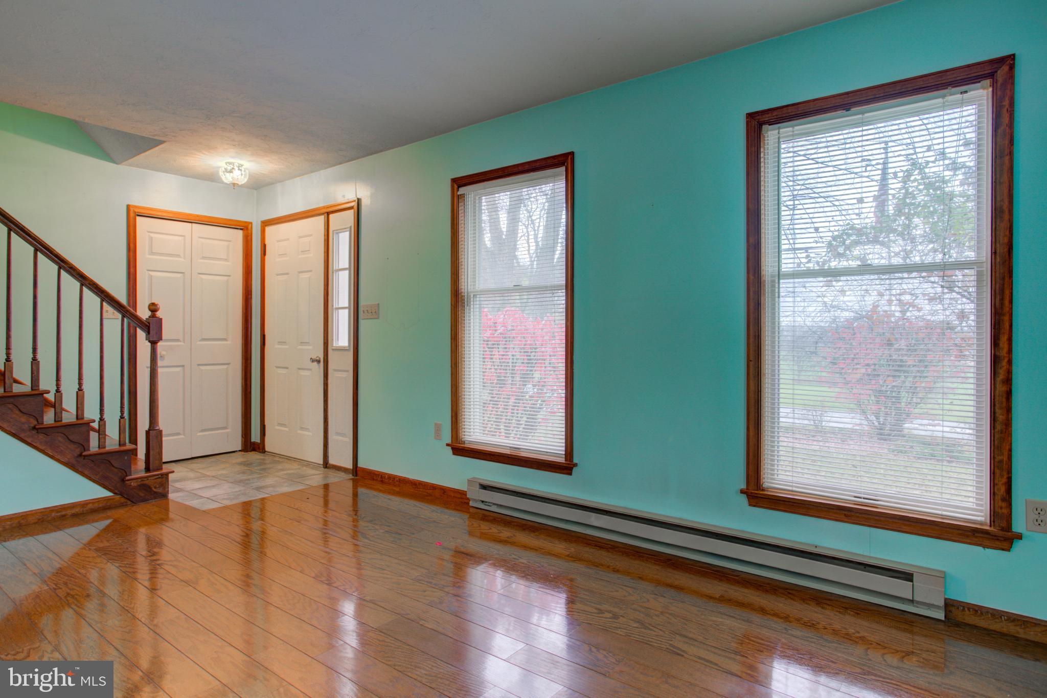 2360 North Penryn Road Manheim, PA 17545 - Photo 6 of 46
