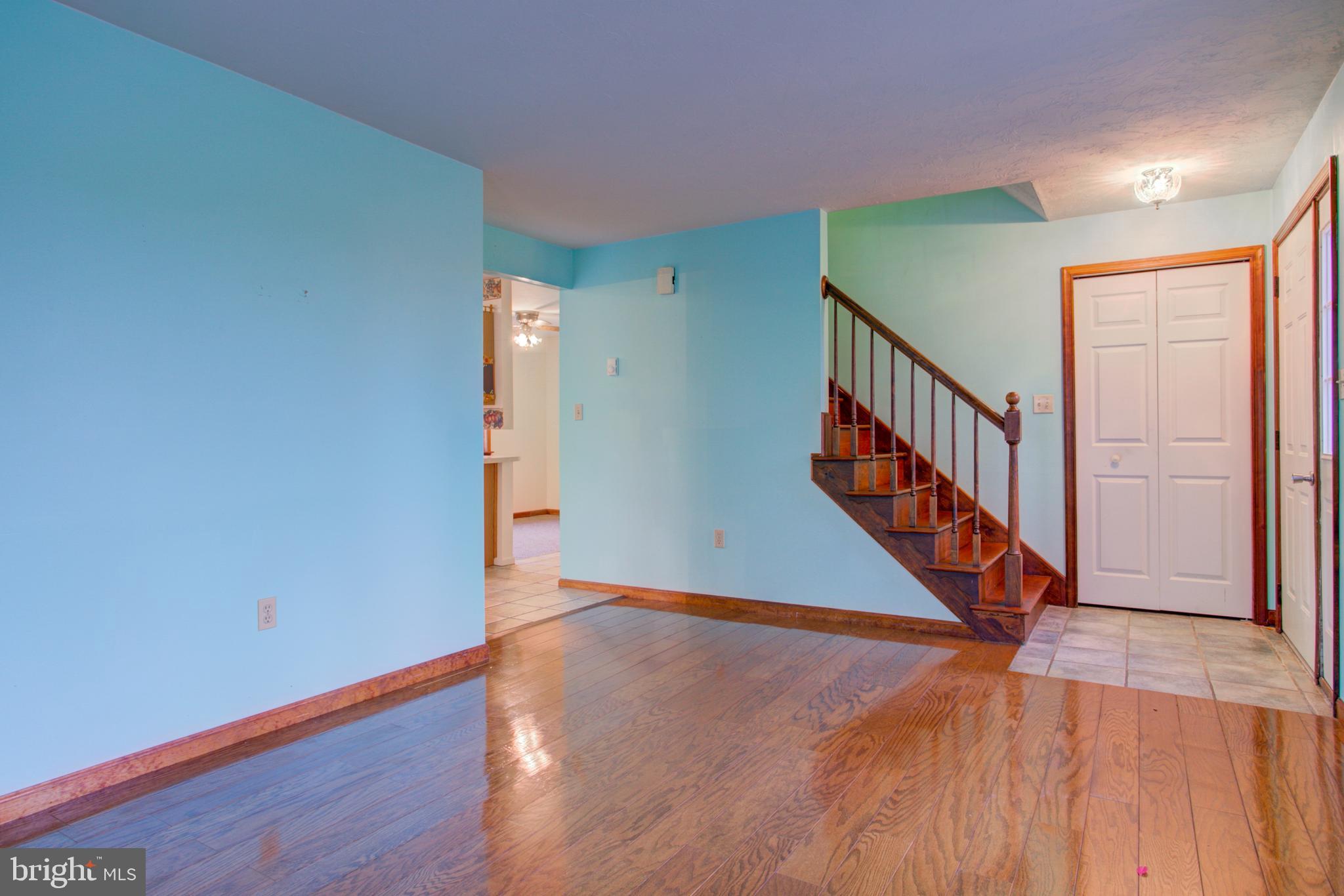 2360 North Penryn Road Manheim, PA 17545 - Photo 7 of 46