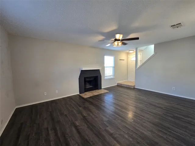 $1,450 | 8810 Springmail Circle, Unit A, Austin, TX 78729