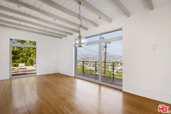 $6,250 | 631 Cross Avenue, Los Angeles, CA 90065