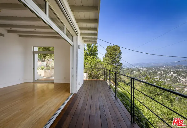 $6,250 | 631 Cross Avenue, Los Angeles, CA 90065