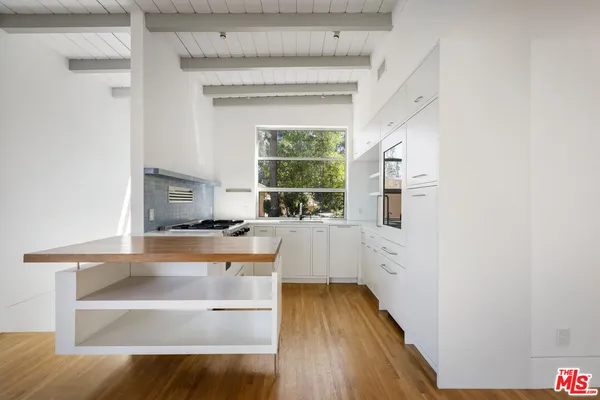 $6,250 | 631 Cross Avenue, Los Angeles, CA 90065