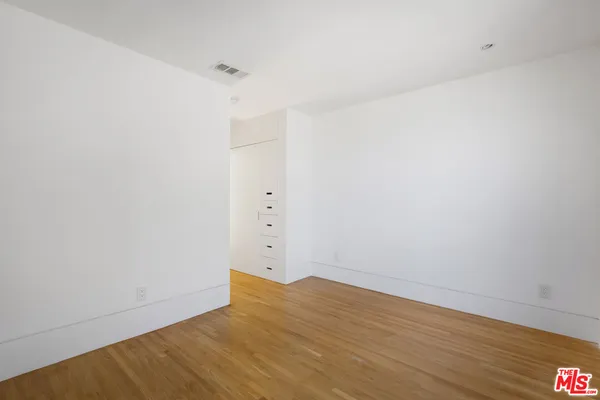 $6,250 | 631 Cross Avenue, Los Angeles, CA 90065