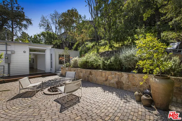 $6,250 | 631 Cross Avenue, Los Angeles, CA 90065