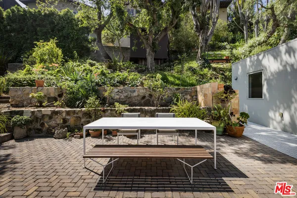 $6,250 | 631 Cross Avenue, Los Angeles, CA 90065