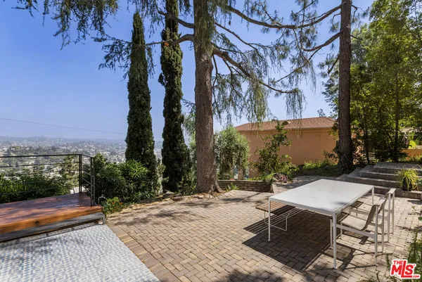 $6,250 | 631 Cross Avenue, Los Angeles, CA 90065