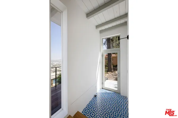 $6,250 | 631 Cross Avenue, Los Angeles, CA 90065