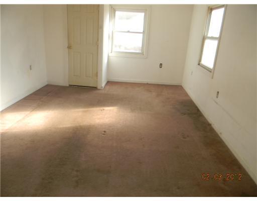 3682 South Tecumseh Road Springfield, OH 45502 - Photo 8 of 12 Gallery Image 8
