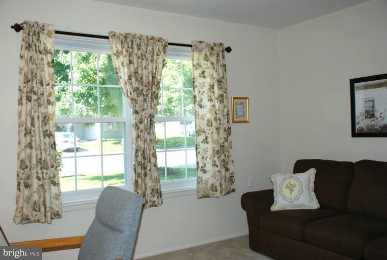 7091 Catalpa Road Frederick, MD 21703 - Photo 2 of 30 sunny 2nd bedroom