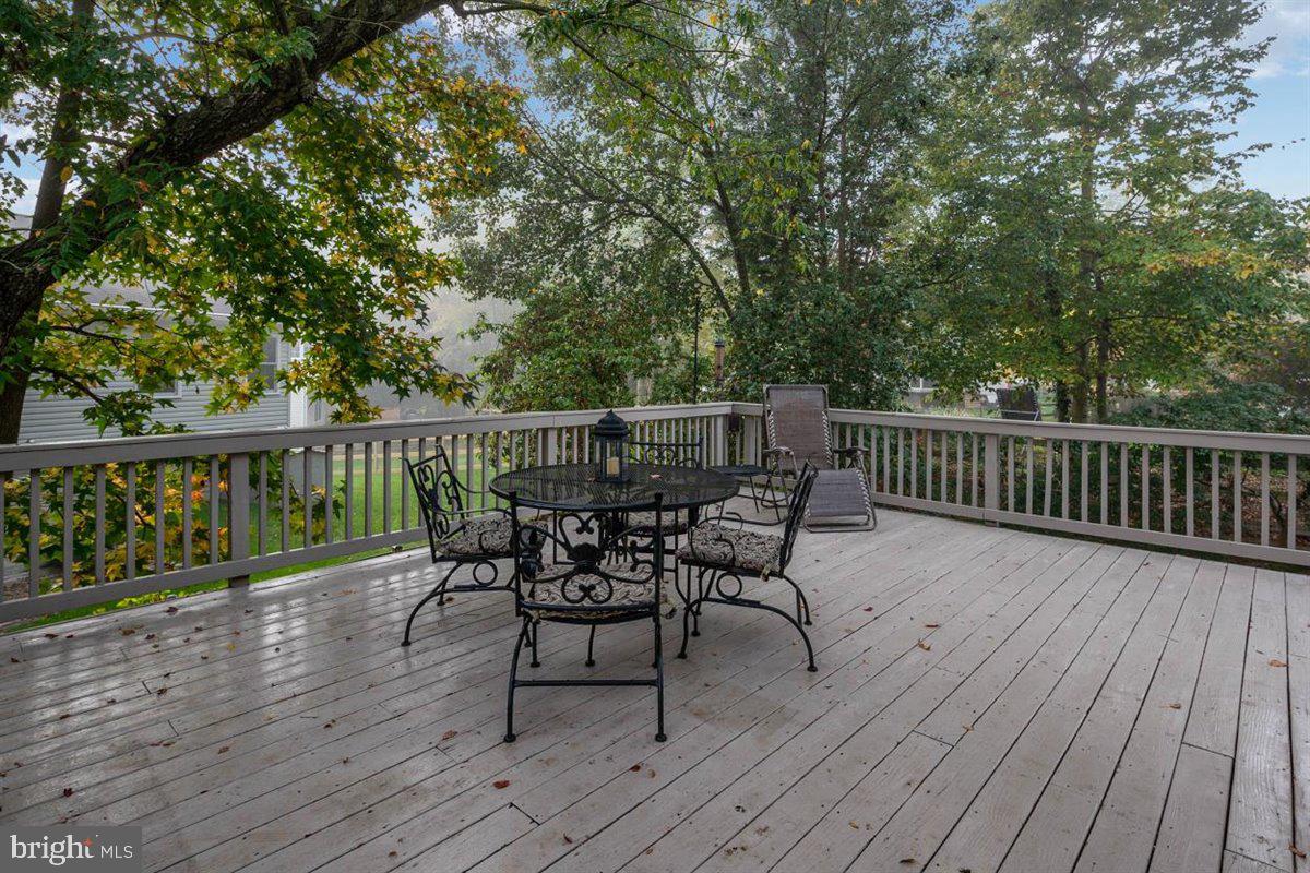 845 Sunny Chapel Road Odenton, MD 21113 - Photo 15 of 45 Dine alfresco under the stars...
