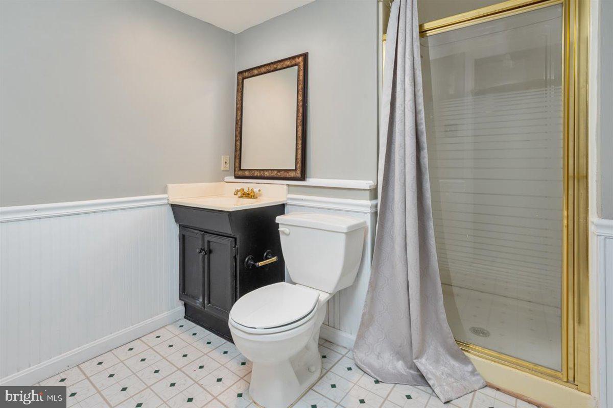 845 Sunny Chapel Road Odenton, MD 21113 - Photo 36 of 45 Full bath