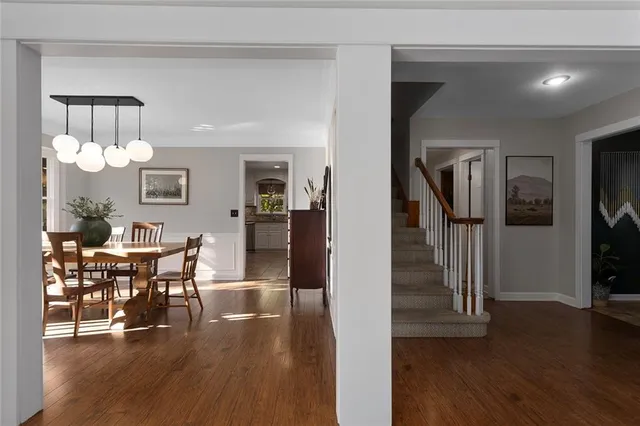 $585,000 | 900 Wildbriar Drive, Liberty, MO 64068