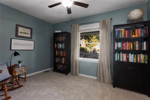 $585,000 | 900 Wildbriar Drive, Liberty, MO 64068