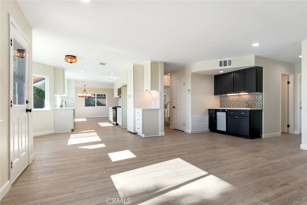 8867 Mandarin Avenue Rancho Cucamonga, CA 91701 - Photo 7 of 27