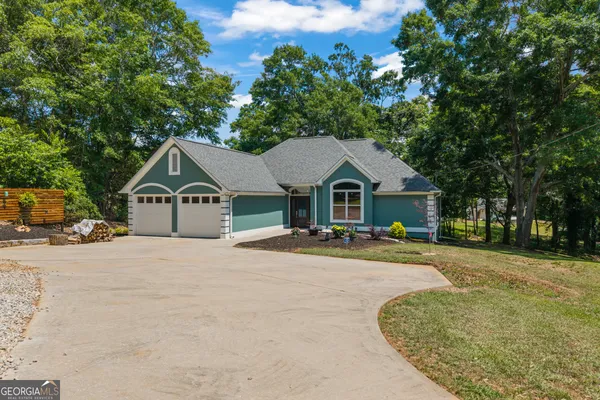 $795,000 | 546 Old Beacon Light Road, Hartwell, GA 30643