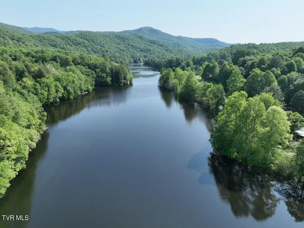 $186,000 | 1764 Ripshin Mountain Road, Unit 53, Roan Mountain, TN 37687