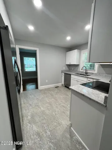 $2,800 | 108 North Warren Street, Greenville, NC 27858