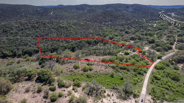 a view of a lush green field