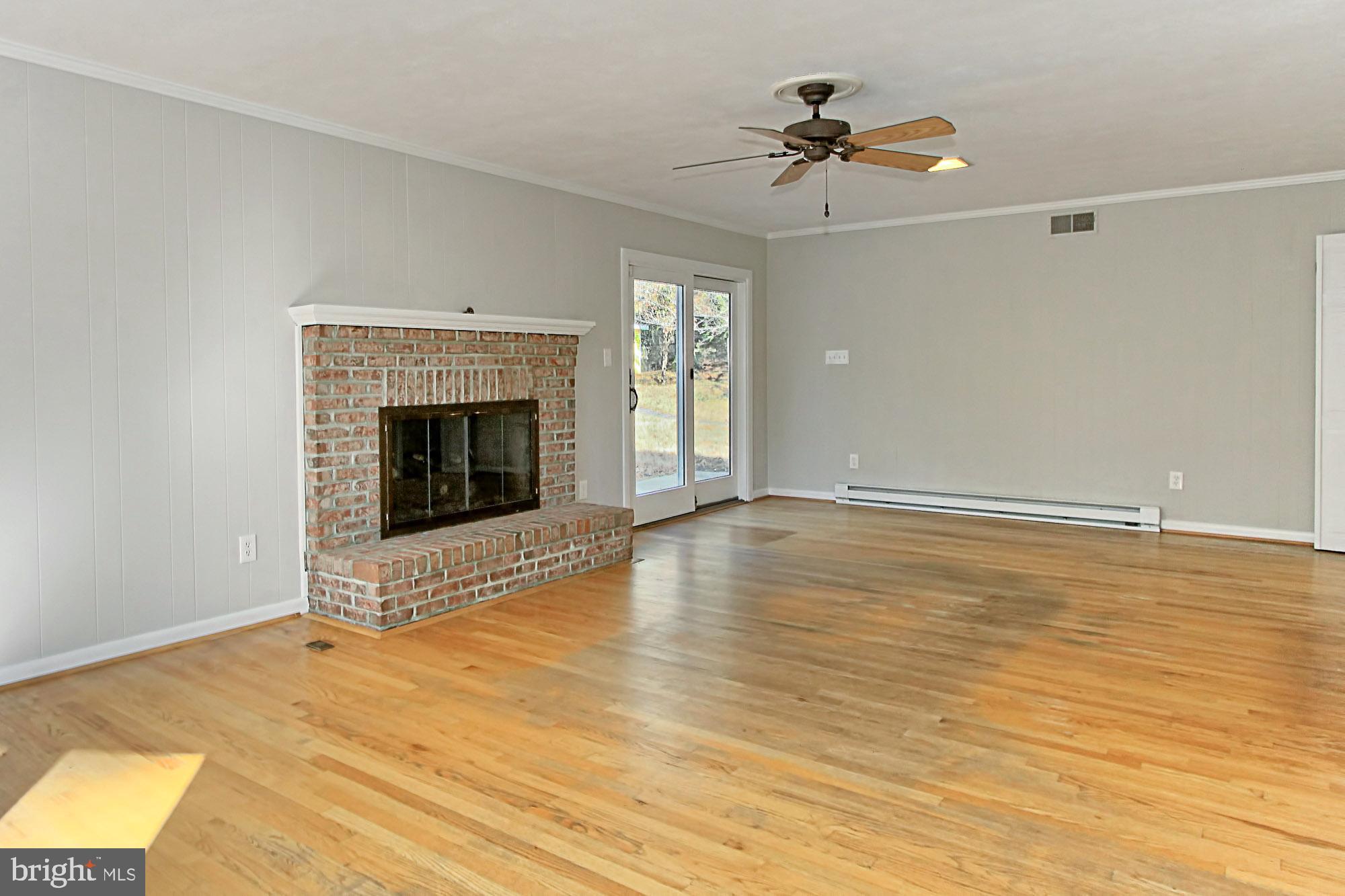 526 Utterback Store Road Great Falls, VA 22066 - Photo 26 of 63 Family Room